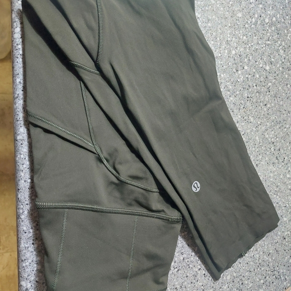 Lululemon Fast and Free Crops 2 Olive - Picture 5 of 5